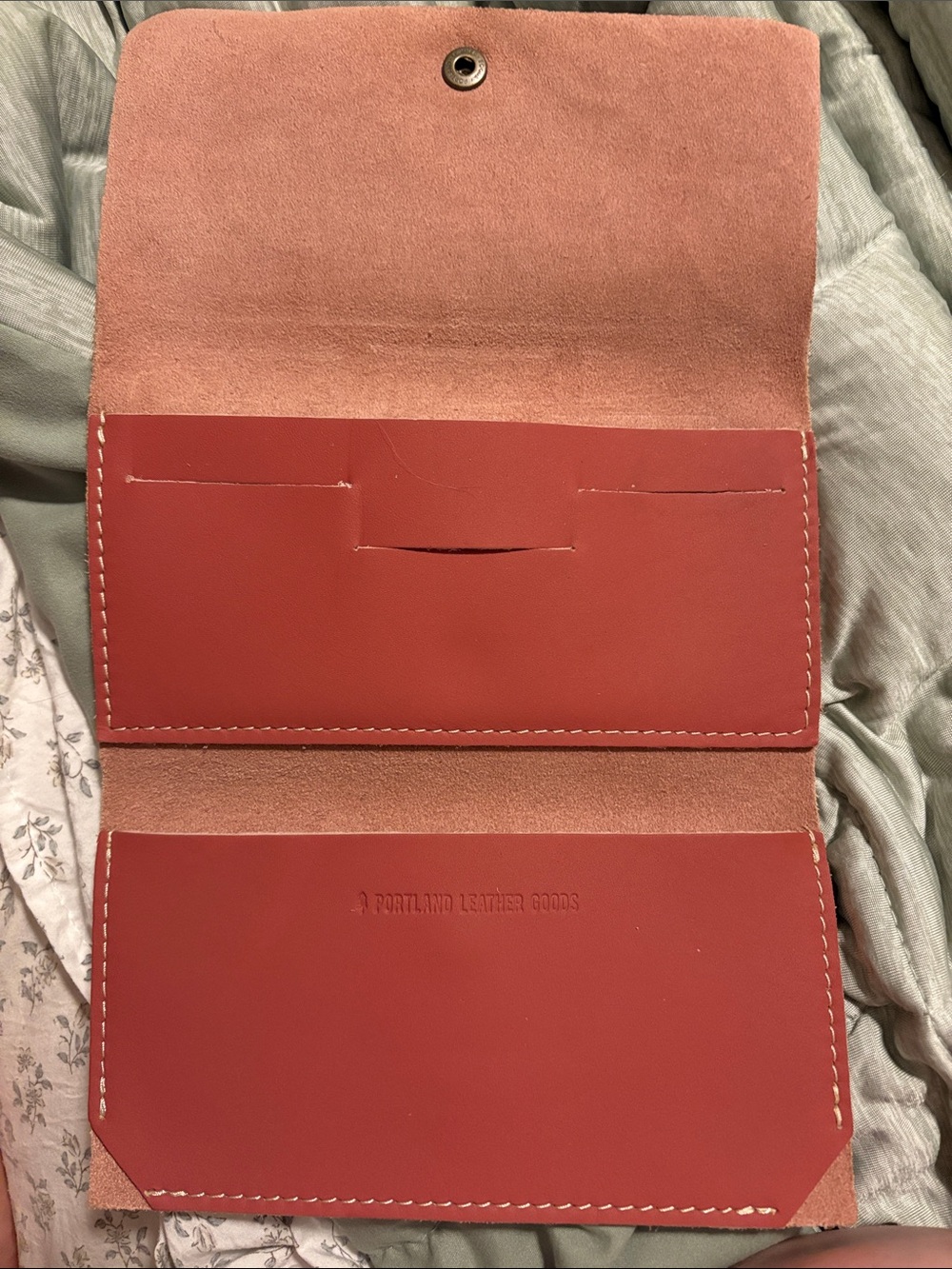 Portland Leather Hand Stamped Berry Pink Rancher Wallet - Picture 3 of 5
